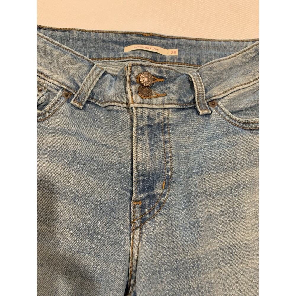 Levi's Superlow Flare Jeans Womens Size 29x30 Medium Wash Y2K Low Rise - Picture 4 of 10
